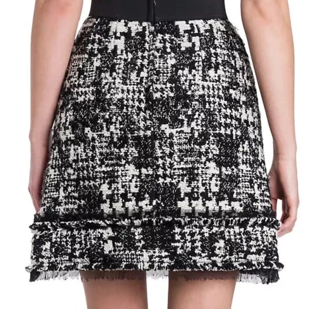 Dolce & Gabbana Black & White A-Line Tweed Short Skirt Size 38/US size2. - Picture 3 of 16